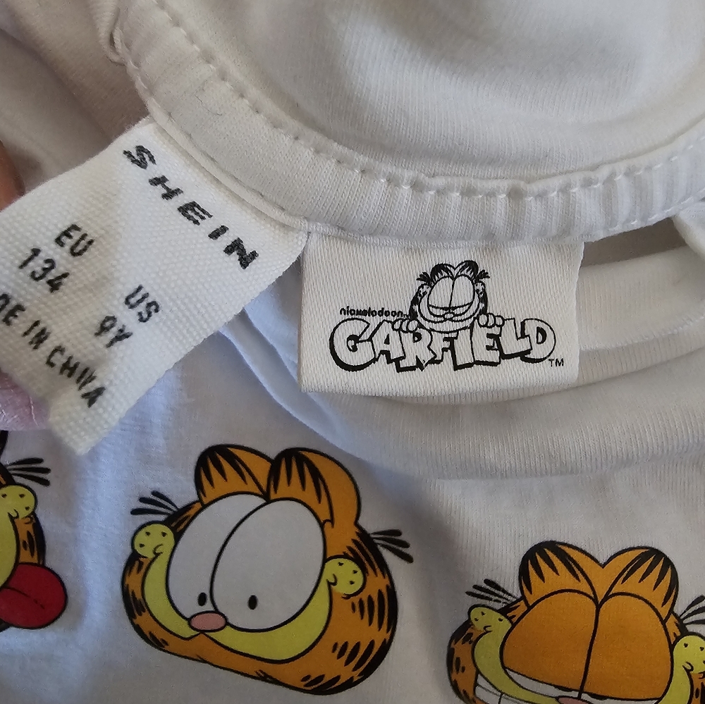 Garfield Cropped Top - Picture 3 of 3